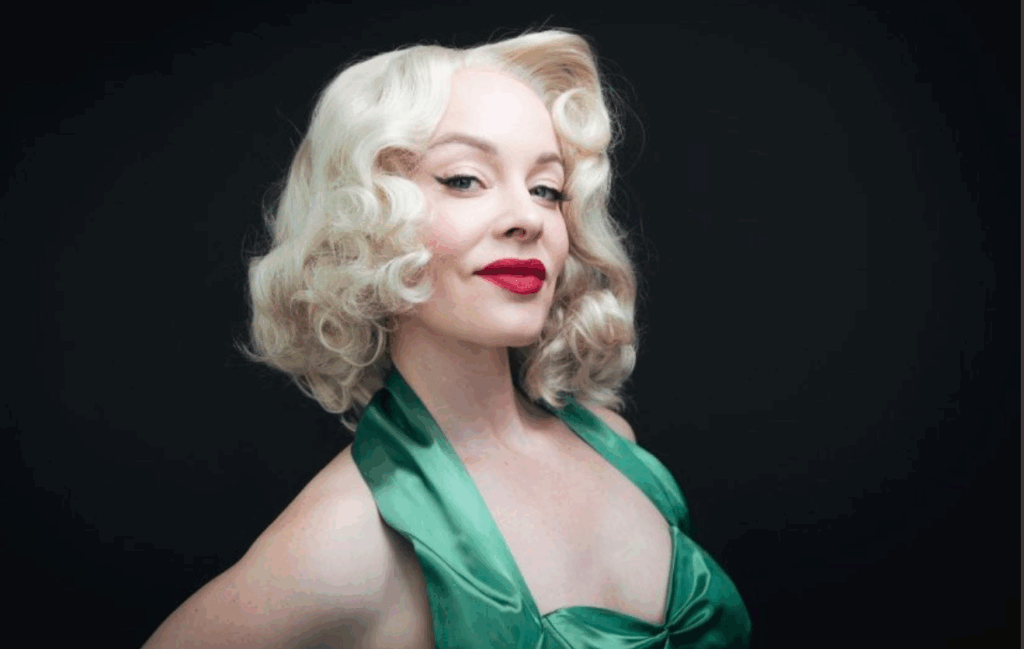 Liz Love as Ruth Ellis